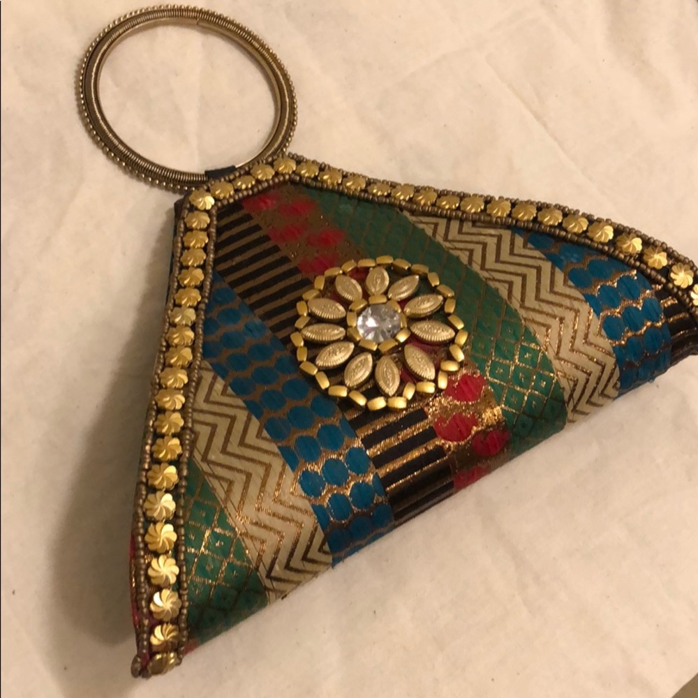 Small holiday / party clutch